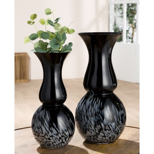 Vase "Rémy" – Zeitlose Eleganz in Schwarz