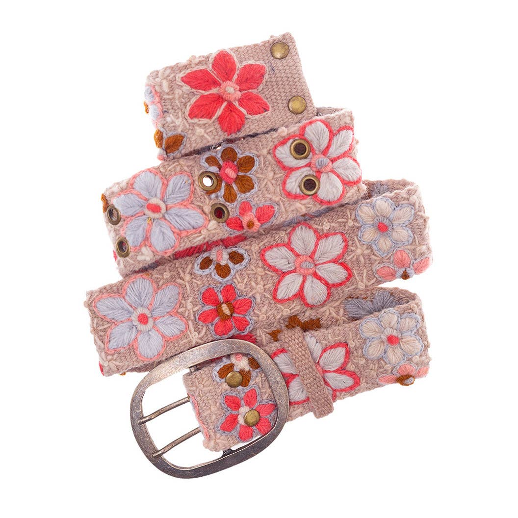 Lucia belt from Smitten
