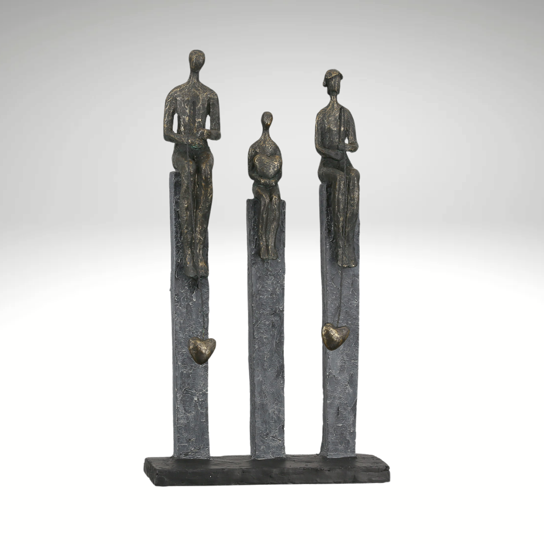 Skulptur „Fishing“ – Symbolische Darstellung von Geduld und Liebe