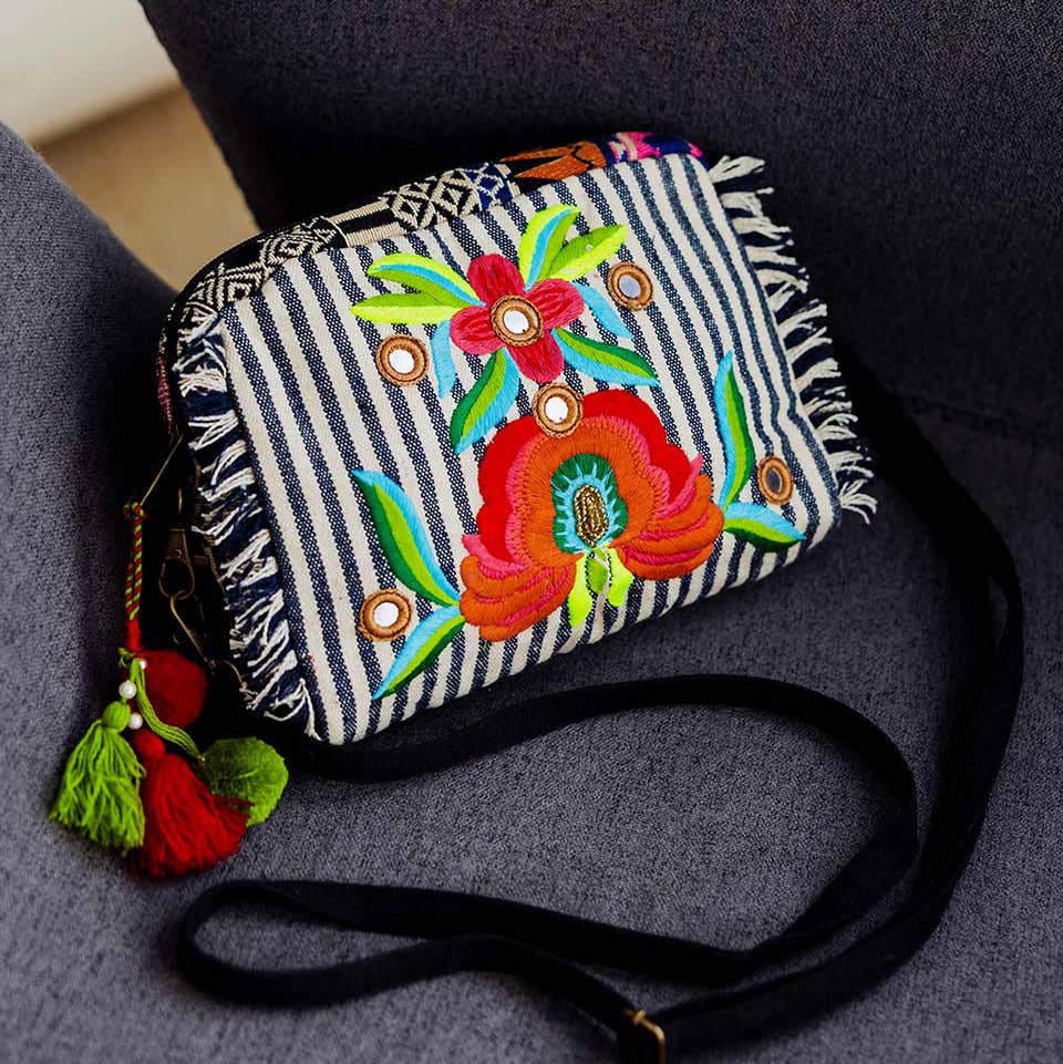 Sanya Crossbody Tasche