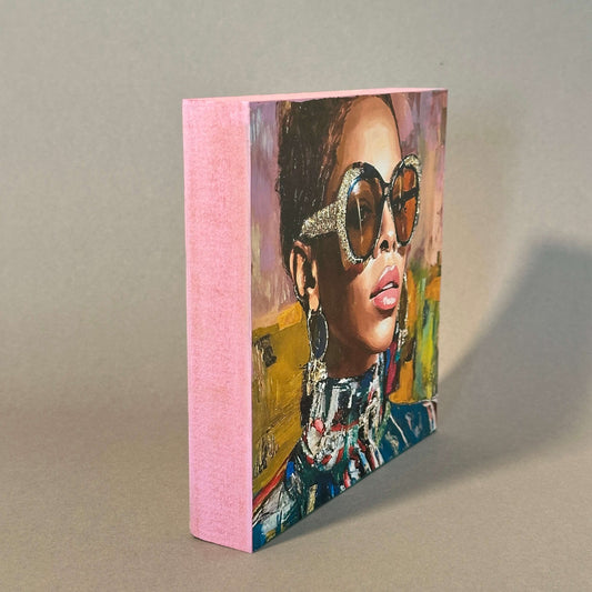 Holzbild "Crazy in Wood" (Glitzer-Brille) – Handgefertigtes Kunstwerk aus Holz 15x15 cm