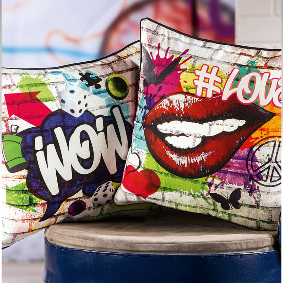 Street Art – Square cushion set with graffiti motif