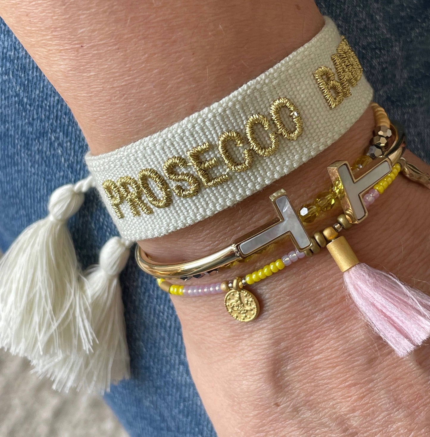 PROSECCO BABY – Gewebtes Statement-Armband mit Charme