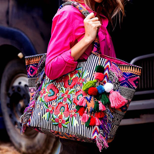 Sanya Tasche -Smitten